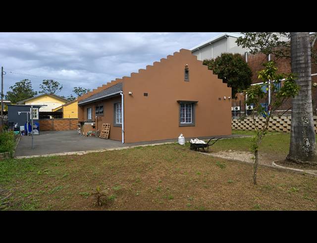3 BEDROOM FREESTANDING FOR SALE IN TONGAAT CENTRAL